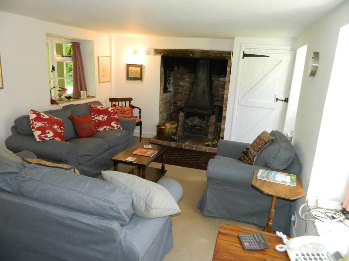 River Cottage A Country Retreat In Wooded Gardens East Stoke  Esterno foto
